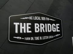 90.9 The Bridge (KTBG) logo